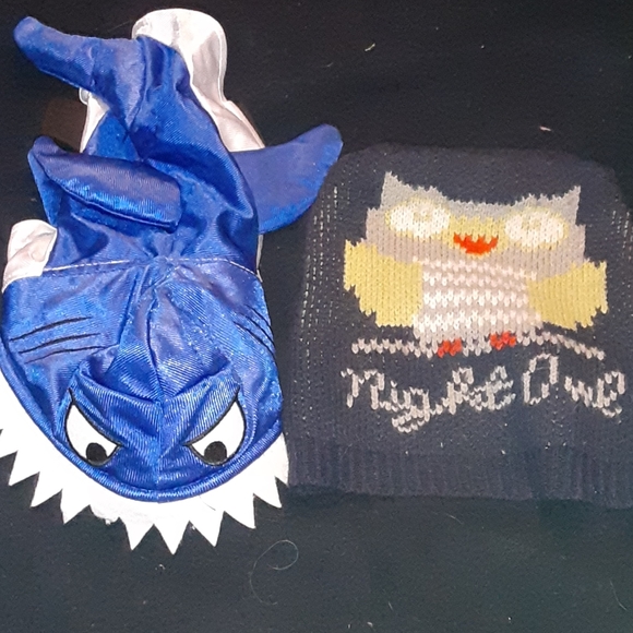 Other - Set of 2 Ex. Sm. Cat/Dog sweater & Shark costume